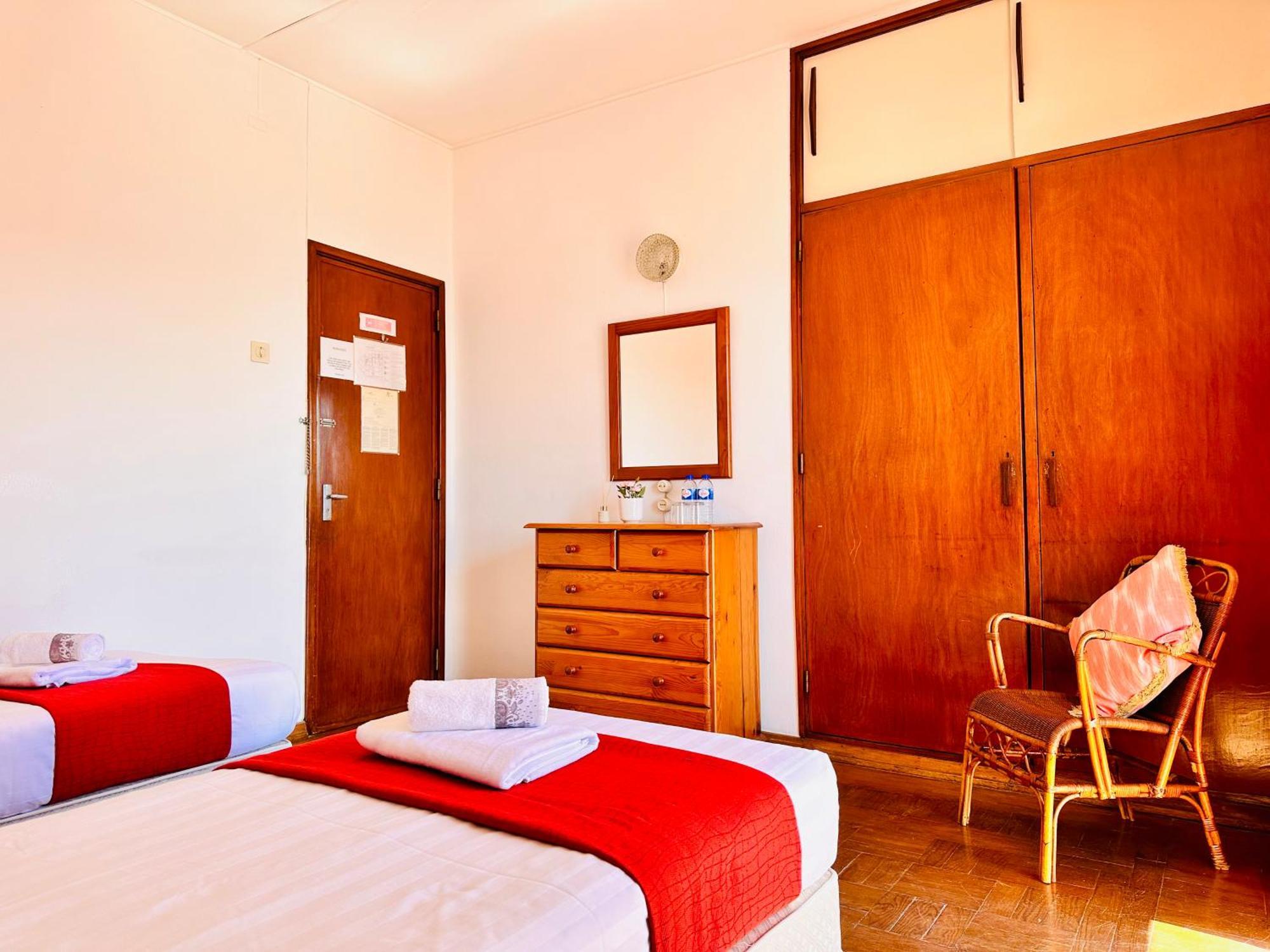 Vila Bela Hotel อัลบูเฟรา ภายนอก รูปภาพ