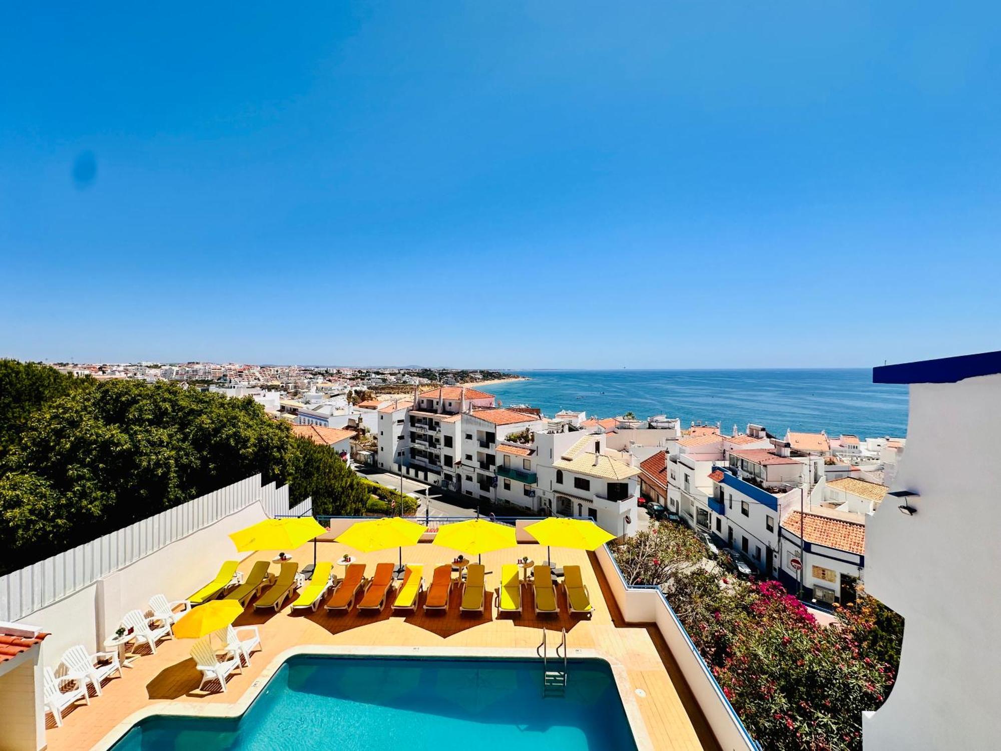 Vila Bela Hotel อัลบูเฟรา ภายนอก รูปภาพ