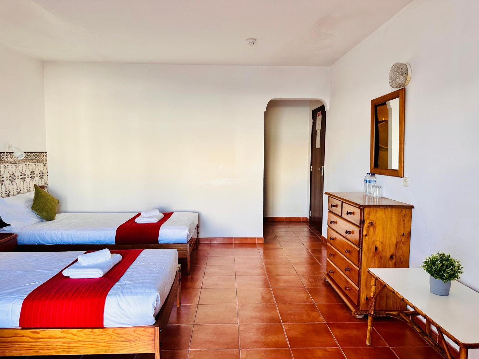 Vila Bela Hotel อัลบูเฟรา ภายนอก รูปภาพ