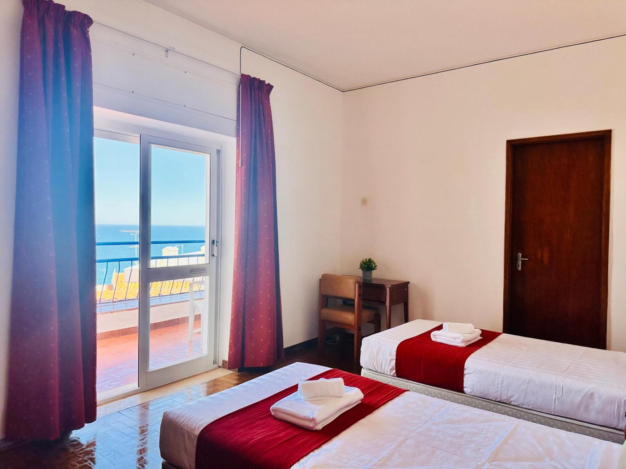 Vila Bela Hotel อัลบูเฟรา ภายนอก รูปภาพ